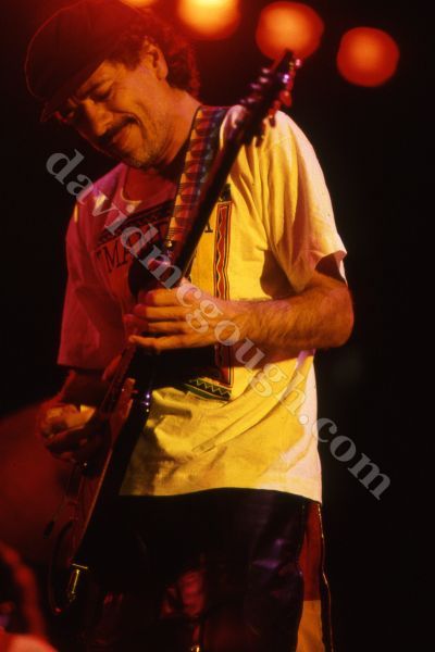 Carlos Santana 1988 NY.jpg